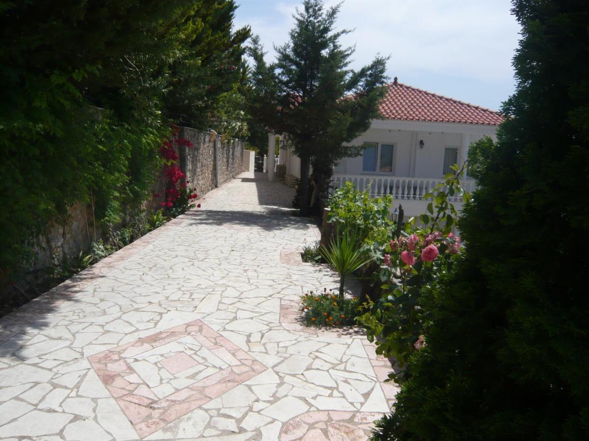 Verga Panorama Apartments Calamata Exterior foto